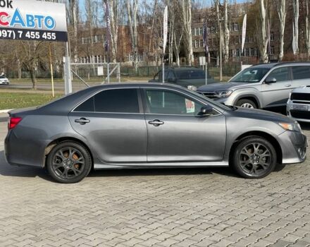 Сірий Тойота Камрі, об'ємом двигуна 2.5 л та пробігом 301 тис. км за 9900 $, фото 7 на Automoto.ua
