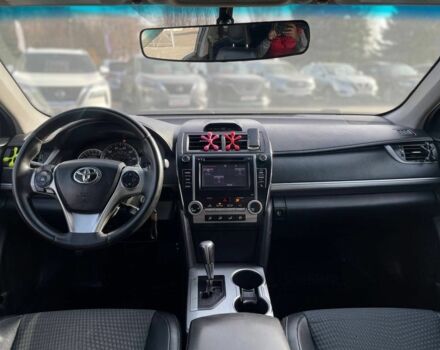 Сірий Тойота Камрі, об'ємом двигуна 2.5 л та пробігом 301 тис. км за 9900 $, фото 9 на Automoto.ua