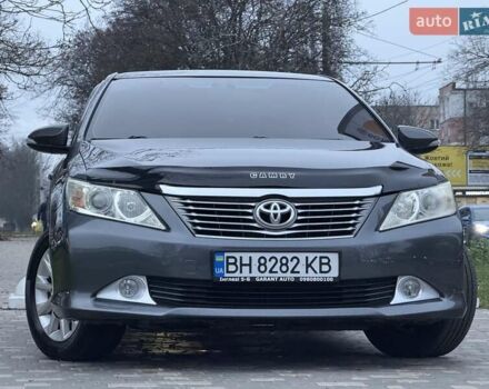 Сірий Тойота Камрі, об'ємом двигуна 2.5 л та пробігом 271 тис. км за 11900 $, фото 22 на Automoto.ua