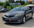 Сірий Тойота Камрі, об'ємом двигуна 2.5 л та пробігом 176 тис. км за 11390 $, фото 1 на Automoto.ua