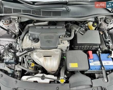 Серый Тойота Камри, объемом двигателя 2.49 л и пробегом 114 тыс. км за 17700 $, фото 27 на Automoto.ua