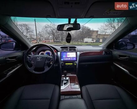 Сірий Тойота Камрі, об'ємом двигуна 2.5 л та пробігом 271 тис. км за 11900 $, фото 66 на Automoto.ua