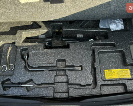 Серый Тойота Камри, объемом двигателя 2.49 л и пробегом 219 тыс. км за 15999 $, фото 21 на Automoto.ua