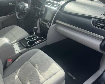 Сірий Тойота Камрі, об'ємом двигуна 2.49 л та пробігом 224 тис. км за 11900 $, фото 13 на Automoto.ua