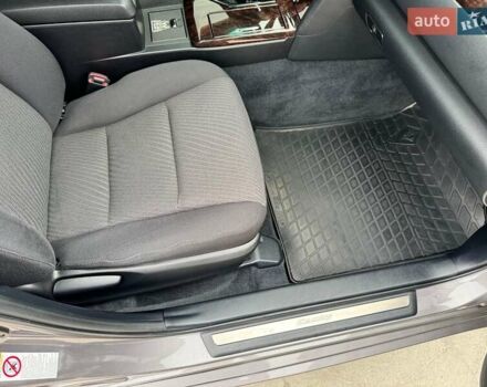 Серый Тойота Камри, объемом двигателя 2.49 л и пробегом 114 тыс. км за 17700 $, фото 18 на Automoto.ua