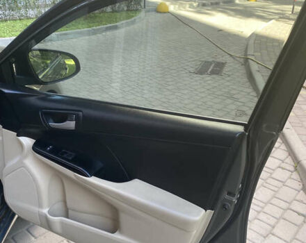 Серый Тойота Камри, объемом двигателя 2.49 л и пробегом 340 тыс. км за 10500 $, фото 10 на Automoto.ua