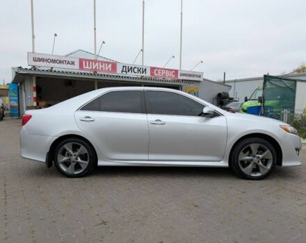 Серый Тойота Камри, объемом двигателя 2.5 л и пробегом 200 тыс. км за 14500 $, фото 4 на Automoto.ua