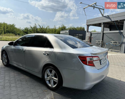 Серый Тойота Камри, объемом двигателя 2.49 л и пробегом 147 тыс. км за 13800 $, фото 33 на Automoto.ua