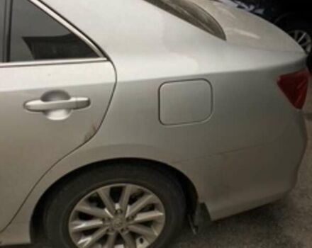 Серый Тойота Камри, объемом двигателя 2.49 л и пробегом 92 тыс. км за 18000 $, фото 3 на Automoto.ua