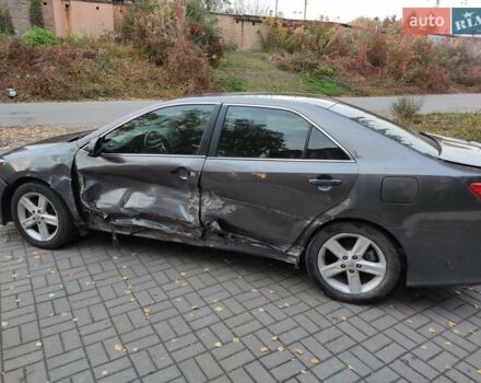 Сірий Тойота Камрі, об'ємом двигуна 2.5 л та пробігом 98 тис. км за 5900 $, фото 9 на Automoto.ua