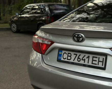 Сірий Тойота Камрі, об'ємом двигуна 2.49 л та пробігом 177 тис. км за 13500 $, фото 3 на Automoto.ua