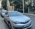 Серый Тойота Камри, объемом двигателя 2.5 л и пробегом 282 тыс. км за 12250 $, фото 1 на Automoto.ua