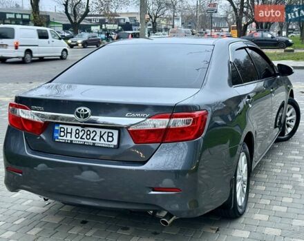 Сірий Тойота Камрі, об'ємом двигуна 2.5 л та пробігом 271 тис. км за 11900 $, фото 17 на Automoto.ua