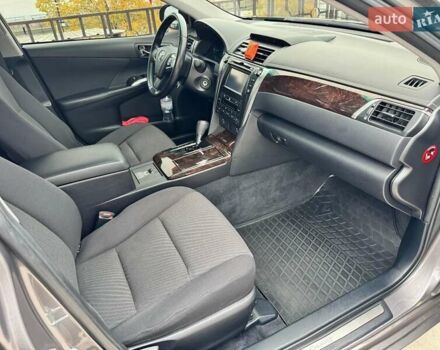 Серый Тойота Камри, объемом двигателя 2.49 л и пробегом 114 тыс. км за 17700 $, фото 40 на Automoto.ua