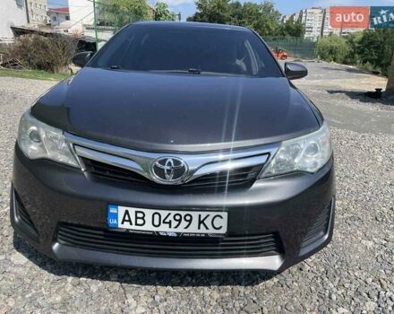 Серый Тойота Камри, объемом двигателя 2.49 л и пробегом 100 тыс. км за 11499 $, фото 9 на Automoto.ua