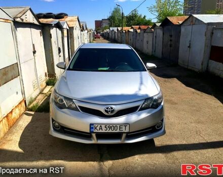 Сірий Тойота Камрі, об'ємом двигуна 2.5 л та пробігом 282 тис. км за 11420 $, фото 3 на Automoto.ua
