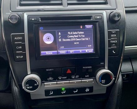 Сірий Тойота Камрі, об'ємом двигуна 2.5 л та пробігом 282 тис. км за 11420 $, фото 8 на Automoto.ua