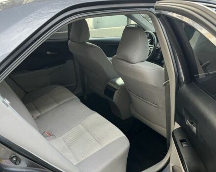 Серый Тойота Камри, объемом двигателя 2.5 л и пробегом 220 тыс. км за 11900 $, фото 13 на Automoto.ua