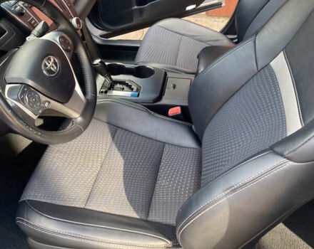 Сірий Тойота Камрі, об'ємом двигуна 2.5 л та пробігом 160 тис. км за 14000 $, фото 9 на Automoto.ua