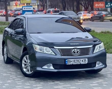 Сірий Тойота Камрі, об'ємом двигуна 2.5 л та пробігом 271 тис. км за 11900 $, фото 27 на Automoto.ua