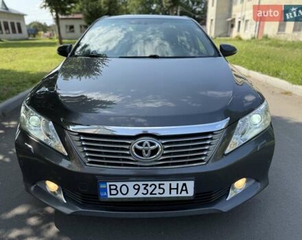 Серый Тойота Камри, объемом двигателя 2.49 л и пробегом 285 тыс. км за 12500 $, фото 47 на Automoto.ua