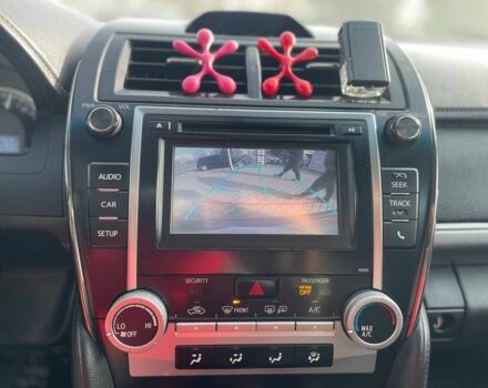 Сірий Тойота Камрі, об'ємом двигуна 2.5 л та пробігом 301 тис. км за 9900 $, фото 10 на Automoto.ua