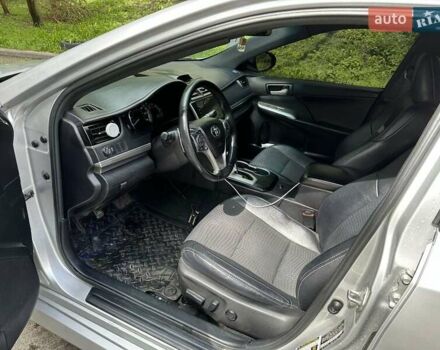 Тойота Камри 2014 в Киеве на Automoto.ua Серый Тойота Камри, объемом двигателя 2.5 л и пробегом 310 тыс. км за 9200 $, фото 3 на Automoto.ua