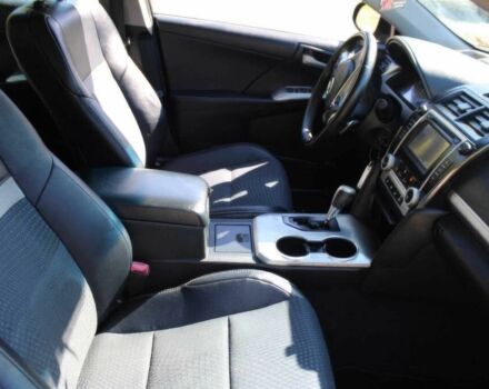 Серый Тойота Камри, объемом двигателя 2.5 л и пробегом 90 тыс. км за 4400 $, фото 9 на Automoto.ua