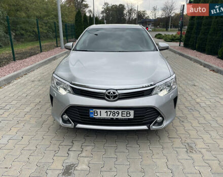 Серый Тойота Камри, объемом двигателя 2.49 л и пробегом 230 тыс. км за 16500 $, фото 4 на Automoto.ua