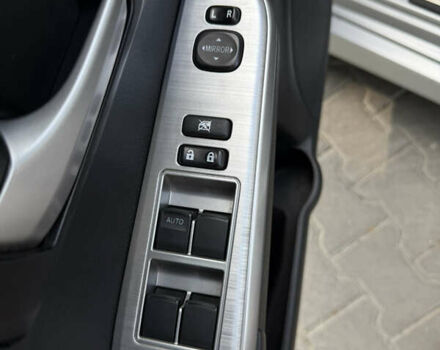 Серый Тойота Камри, объемом двигателя 2.49 л и пробегом 147 тыс. км за 13800 $, фото 18 на Automoto.ua