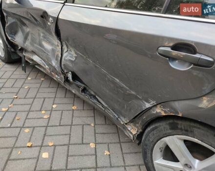 Сірий Тойота Камрі, об'ємом двигуна 2.5 л та пробігом 98 тис. км за 5900 $, фото 8 на Automoto.ua