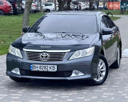 Сірий Тойота Камрі, об'ємом двигуна 2.5 л та пробігом 271 тис. км за 11900 $, фото 19 на Automoto.ua