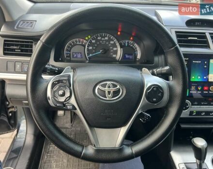 Сірий Тойота Камрі, об'ємом двигуна 2.49 л та пробігом 124 тис. км за 11499 $, фото 7 на Automoto.ua