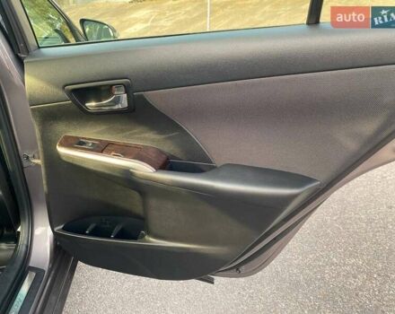 Серый Тойота Камри, объемом двигателя 2.49 л и пробегом 145 тыс. км за 16000 $, фото 27 на Automoto.ua