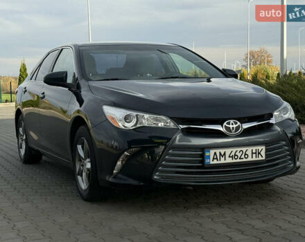 Тойота Камри 2015 в Житомире на Automoto.ua Серый Тойота Камри, объемом двигателя 2.5 л и пробегом 158 тыс. км за 12900 $, фото 4 на Automoto.ua