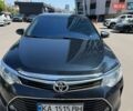 Серый Тойота Камри, объемом двигателя 2.49 л и пробегом 187 тыс. км за 15000 $, фото 1 на Automoto.ua