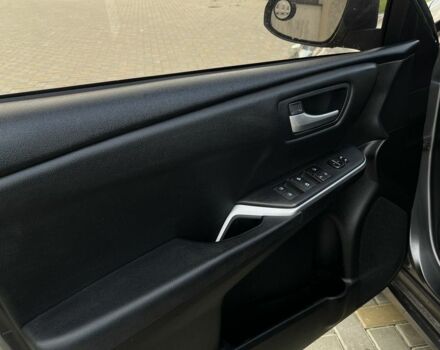 Тойота Камри 2015 в Виннице на Automoto.ua Серый Тойота Камри, объемом двигателя 2.5 л и пробегом 130 тыс. км за 13500 $, фото 12 на Automoto.ua