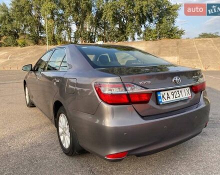 Серый Тойота Камри, объемом двигателя 2.49 л и пробегом 145 тыс. км за 16000 $, фото 18 на Automoto.ua