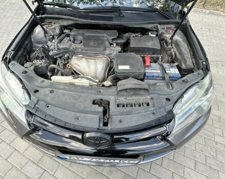 Сірий Тойота Камрі, об'ємом двигуна 2.49 л та пробігом 183 тис. км за 13300 $, фото 9 на Automoto.ua