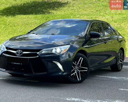 Сірий Тойота Камрі, об'ємом двигуна 2.49 л та пробігом 238 тис. км за 12500 $, фото 1 на Automoto.ua