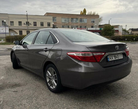 Тойота Камри 2015 в Харькове на Automoto.ua Серый Тойота Камри, объемом двигателя 2.49 л и пробегом 196 тыс. км за 12500 $, фото 9 на Automoto.ua