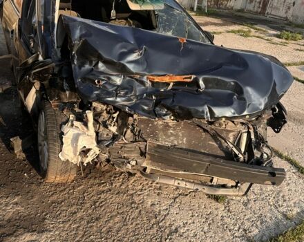 Сірий Тойота Камрі, об'ємом двигуна 2.5 л та пробігом 60 тис. км за 4000 $, фото 3 на Automoto.ua