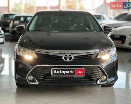 Тойота Камри 2015 в Одессе на Automoto.ua Серый Тойота Камри, объемом двигателя 2.5 л и пробегом 180 тыс. км за 16480 $, фото 1 на Automoto.ua