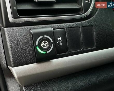 Серый Тойота Камри, объемом двигателя 2.5 л и пробегом 161 тыс. км за 13300 $, фото 30 на Automoto.ua