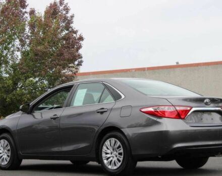 Тойота Камри 2015 в Житомире на Automoto.ua Серый Тойота Камри, объемом двигателя 2.5 л и пробегом 77 тыс. км за 8000 $, фото 4 на Automoto.ua