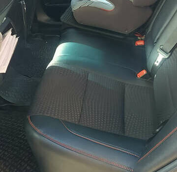 Серый Тойота Камри, объемом двигателя 2.49 л и пробегом 178 тыс. км за 14000 $, фото 10 на Automoto.ua