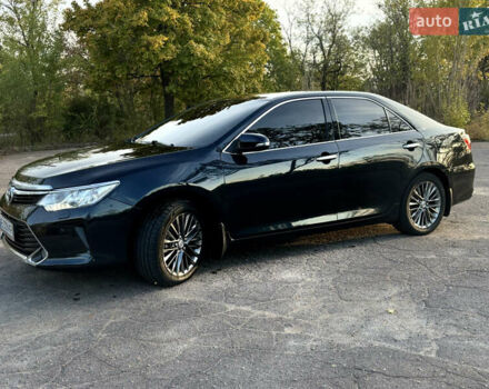 Серый Тойота Камри, объемом двигателя 2.49 л и пробегом 200 тыс. км за 18500 $, фото 2 на Automoto.ua