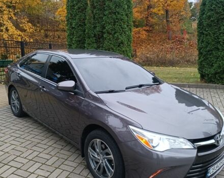 Серый Тойота Камри, объемом двигателя 2.5 л и пробегом 154 тыс. км за 13000 $, фото 1 на Automoto.ua