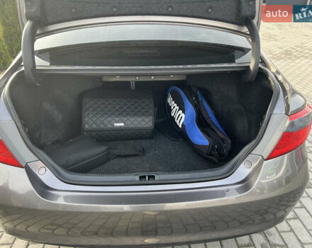 Сірий Тойота Камрі, об'ємом двигуна 2.49 л та пробігом 175 тис. км за 12000 $, фото 5 на Automoto.ua