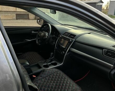 Тойота Камри 2015 в Виннице на Automoto.ua Серый Тойота Камри, объемом двигателя 2.5 л и пробегом 130 тыс. км за 13500 $, фото 6 на Automoto.ua